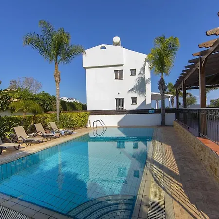 Villa Paros